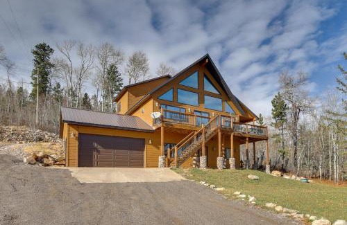 Lead House | Spacious Terry Peak Cabin Less Than 1 Mi to Ski Lift
