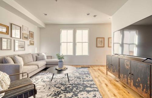 North Tabor House | Spacious Townhome Combination for the Whole Family