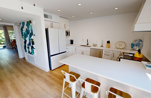 Holiday Isle House | Spacious Townhome Shoreline Garden 2