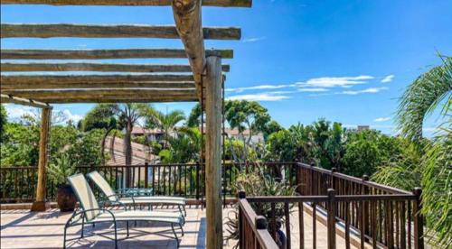 Umhlanga Apartment | Spacious Umhlanga apartment