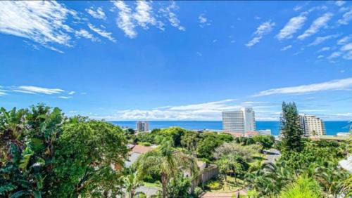 Umhlanga Apartment | Spacious Umhlanga apartment