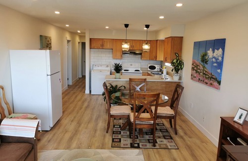 Sunset House | Spacious Vancouver Home to Spend Your Wonderful Moments