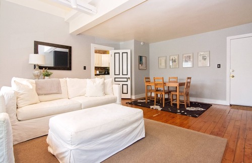 Hartford Apartment | Spacious Victorian Tower Apartment