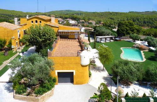 Can Trabal Villa | Spacious villa in Can Trabal with private pool and jacuzzi 980 m²