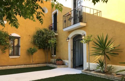 Can Trabal Villa | Spacious villa in Can Trabal with private pool and jacuzzi 980 m²