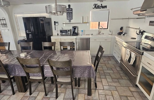 Parker Strip House | Spacious waterfront 4 bedroom home with WiFi, AC on Parker Strip with dock views