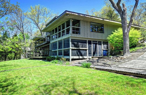 Brandenburg House | Spacious waterfront lake house located 40 mins from downtown Louisville, KY