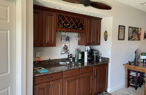 Huddleston Villa | Spacious Waterfront Villa in quiet community near bridge @ SML-Amenities Galore!