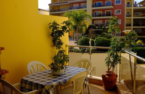 Lagos Apartment | Spacious well equipped apartment - two sunny balconies - great location