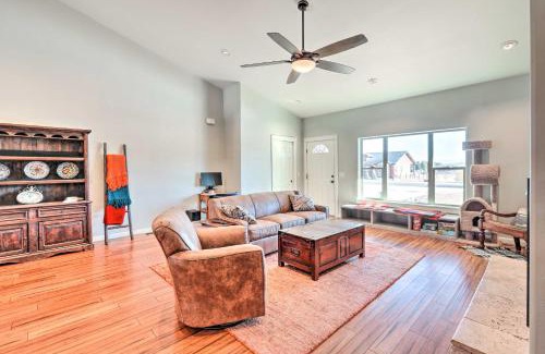 Williams House | Spacious Williams Home with Yard Near Hiking!