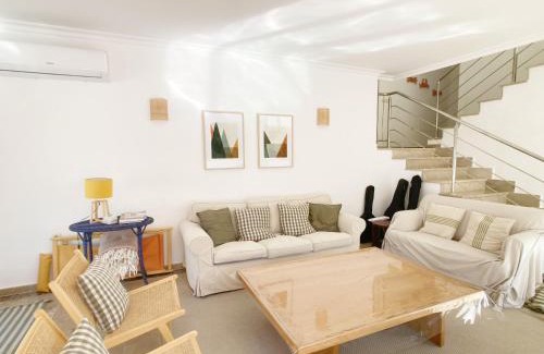 El Beal Villa | Spanish Connection - Piscina Privada