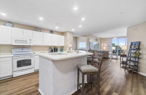 Chandelle First House | Spanish Key Unit 101