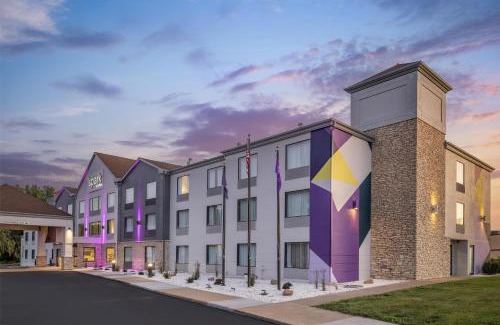 Onalaska Hotel | Spark by Hilton La Crosse Onalaska