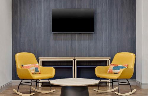 Newcomerstown Hotel | Spark By Hilton Newcomerstown