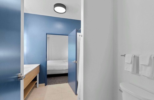 Far North Central Hotel | Spark by Hilton San Antonio Dominion