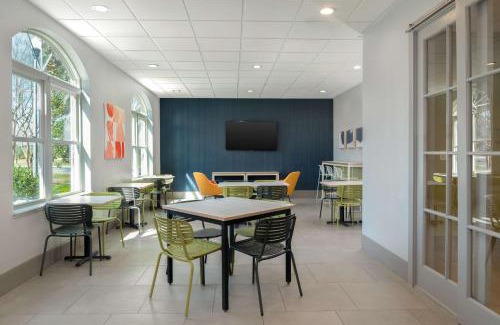 Summerville Hotel | Spark by Hilton Summerville