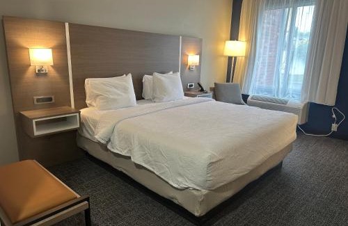 Tulsa Hotel | Spark By Hilton