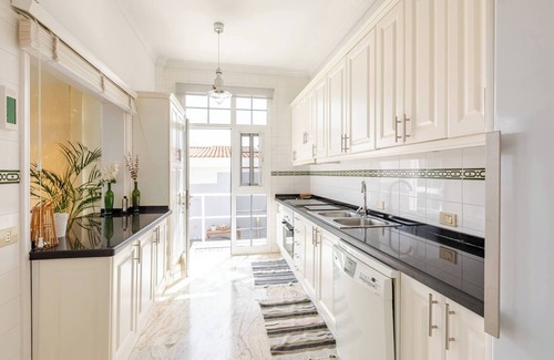 Marzagan Villa | SPECTACULAR VILLA PARKiNG POWERFUl WiFi SEAViEW