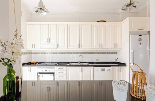 Marzagan Villa | SPECTACULAR VILLA PARKiNG POWERFUl WiFi SEAViEW