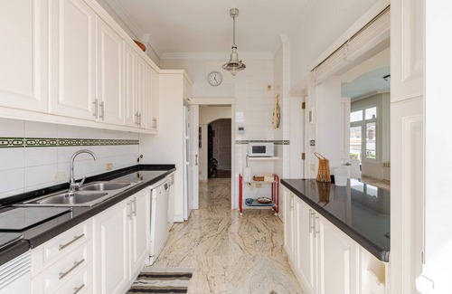 Marzagan Villa | SPECTACULAR VILLA PARKiNG POWERFUl WiFi SEAViEW