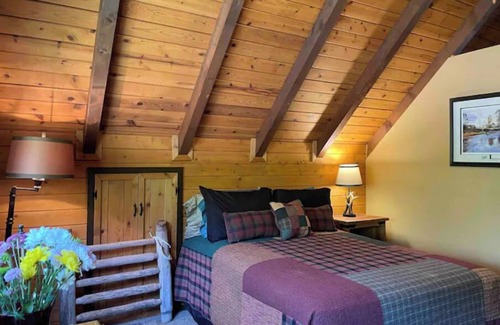 Trimble House | Special Fall Rates for Cute & Cozy Guest Apartment