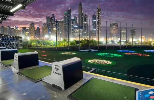 Dubai Sports City Apartment | Special Rates - Elegant Studio - Golf Views