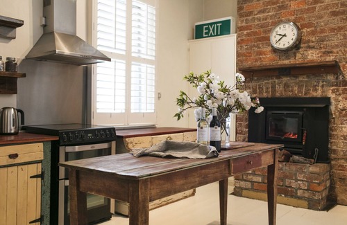 Millthorpe House | Speckled Nest House @ Millthorpe