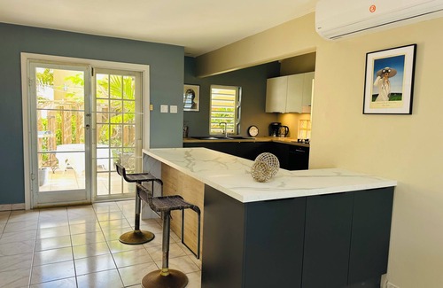 Cole Bay House | Spectacular 2 bedroom, 3 beds, newly renovated home.