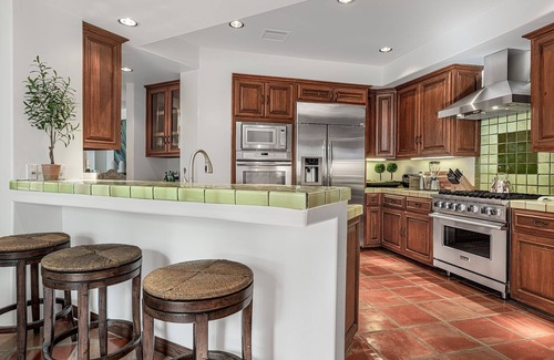 Palm Springs Villa | SPECTACULAR GATED ESTATE IN HISTORIC MOVIE COLONY nOctober special!