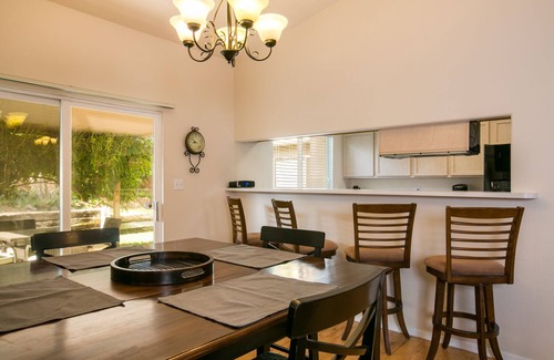 Northeast Heights House | Spectacular Home Northeast Heights- Casino, Golf, Hiking, I-25, Balloon Fiesta