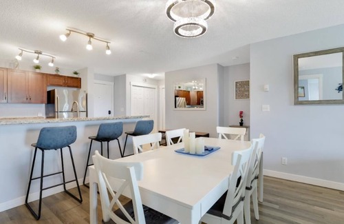 East Kootenay Condo | Spectacular Lake, Mountain, and Wetland View Condo 2BD + Den(w/door) Bunks