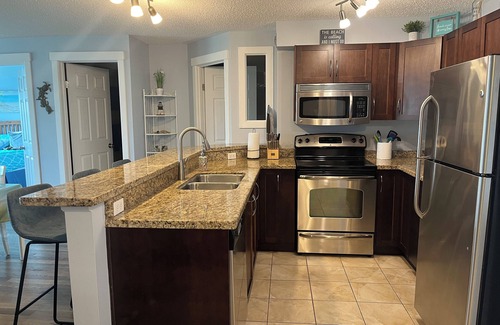 East Kootenay Condo | Spectacular Lake, Mountain, and Wetland View Condo 2BD + Den(w/door) Bunks