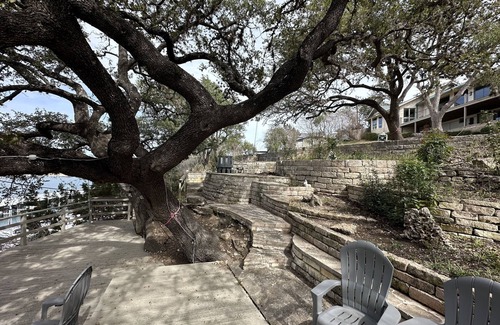 Buffalo Gap House | SPECTACULAR LAKEFRONT OASISnOver 400 feet frontage on 2 acres of century oaks