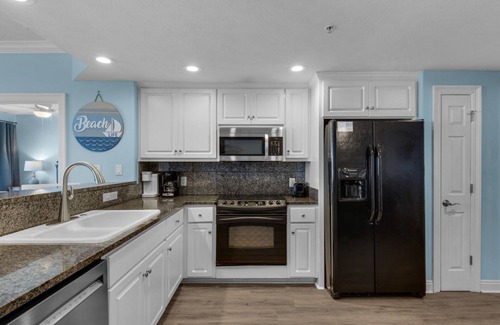 Lower Grand Lagoon Condo | SPECTACULAR PANORAMIC OCEAN VIEW! - HUGE BALCONY! - 2005