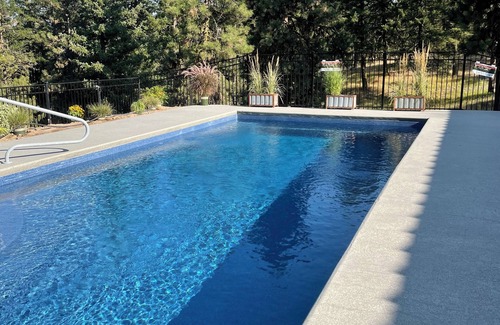 Chelan House | Spectacular peaceful out of town getaway only 5 miles from downtown Lake Chelan.