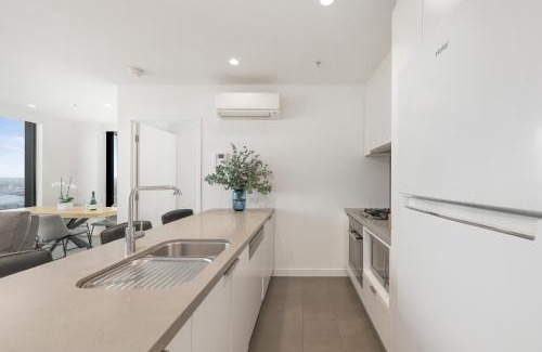 Southbank Apartment | Spectacular Three Bedroom Suite