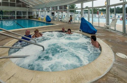 North East House | Spectacular Top Floor Deluxe Suite with Beautiful View & More!