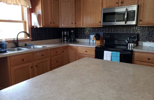 Mill Run House | Spectacular views-private on 5 acres, Six miles to Ohiopyle and Fallingwater!