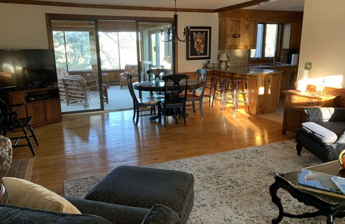 East Dennis House | Spectacular Waterfront View! A/C - Minutes to Beauitiful Beaches & Golf Course!