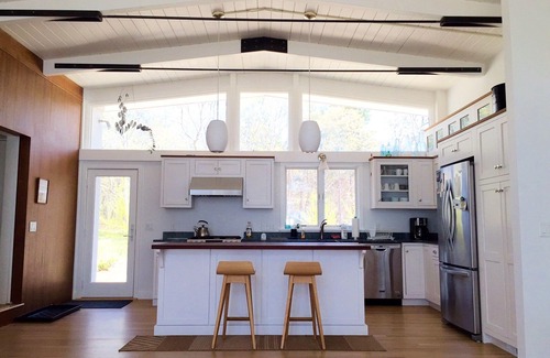 Wellfleet House | Spectacular Waterfront Home! Privacy, A/C, VIEWS! Direct beach access!