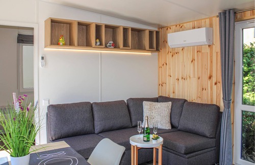 Wemding House | Spend a wonderful vacation in the Tiny Haus at the Camping Park Wemding.