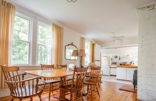 Eagles Mere Cottage | Spend time watching the deer at "Cook's Cottage" in Eagles Mere