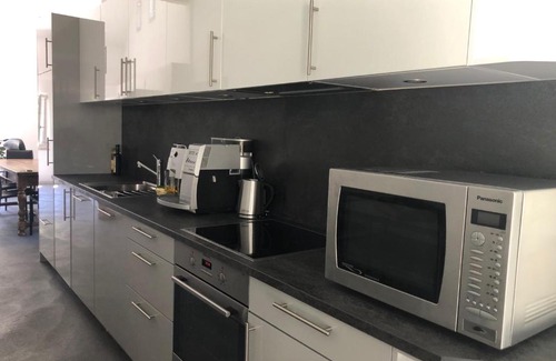 Sion Apartment | Splendid penthouse with private terrace & pkg at the foot of the castles