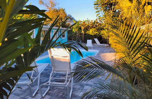 Palm Beach Gardens Apartment | Splendid Private Suite, Heated Pool, Kayak 5min 2 Juno Beach & Baseball Stadiums