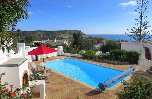Praia da Luz Villa | Splendid Villa with Private Pool and superb Sea Views, near restaurants & beach