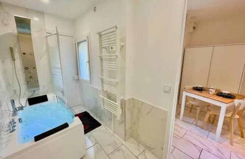 Coutures Apartment | Splendide Cocon Sauna & Balnéo