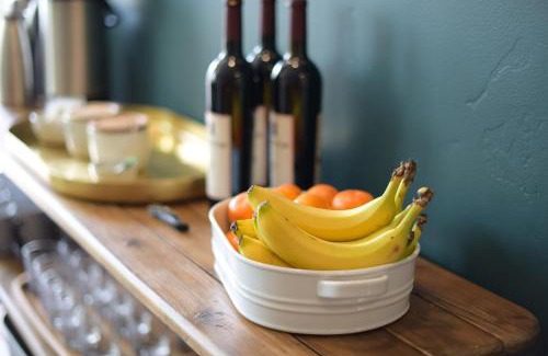 Palisade Hotel | Spoke and Vine Motel