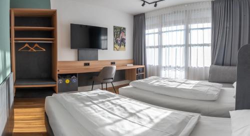 Munchen District Hotel | Sportschule Oberhaching