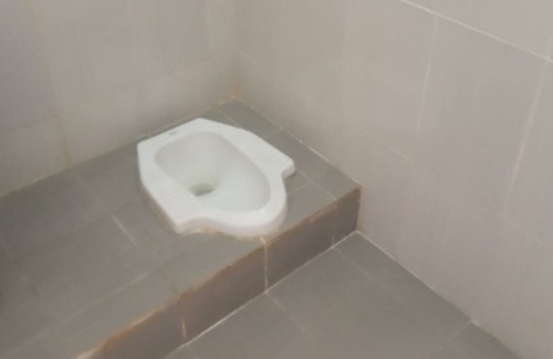 Pekanbaru Hotel | SPOT ON 93270 Handisa Homestay SyariahNearKedai Kopi Atien