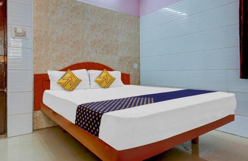Palani Hotel | SPOT ON Annakamu Towers